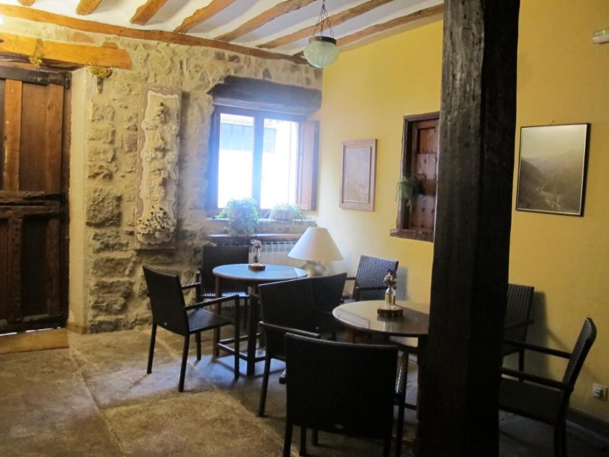 Casa Barria Otel Pradoluengo Dış mekan fotoğraf